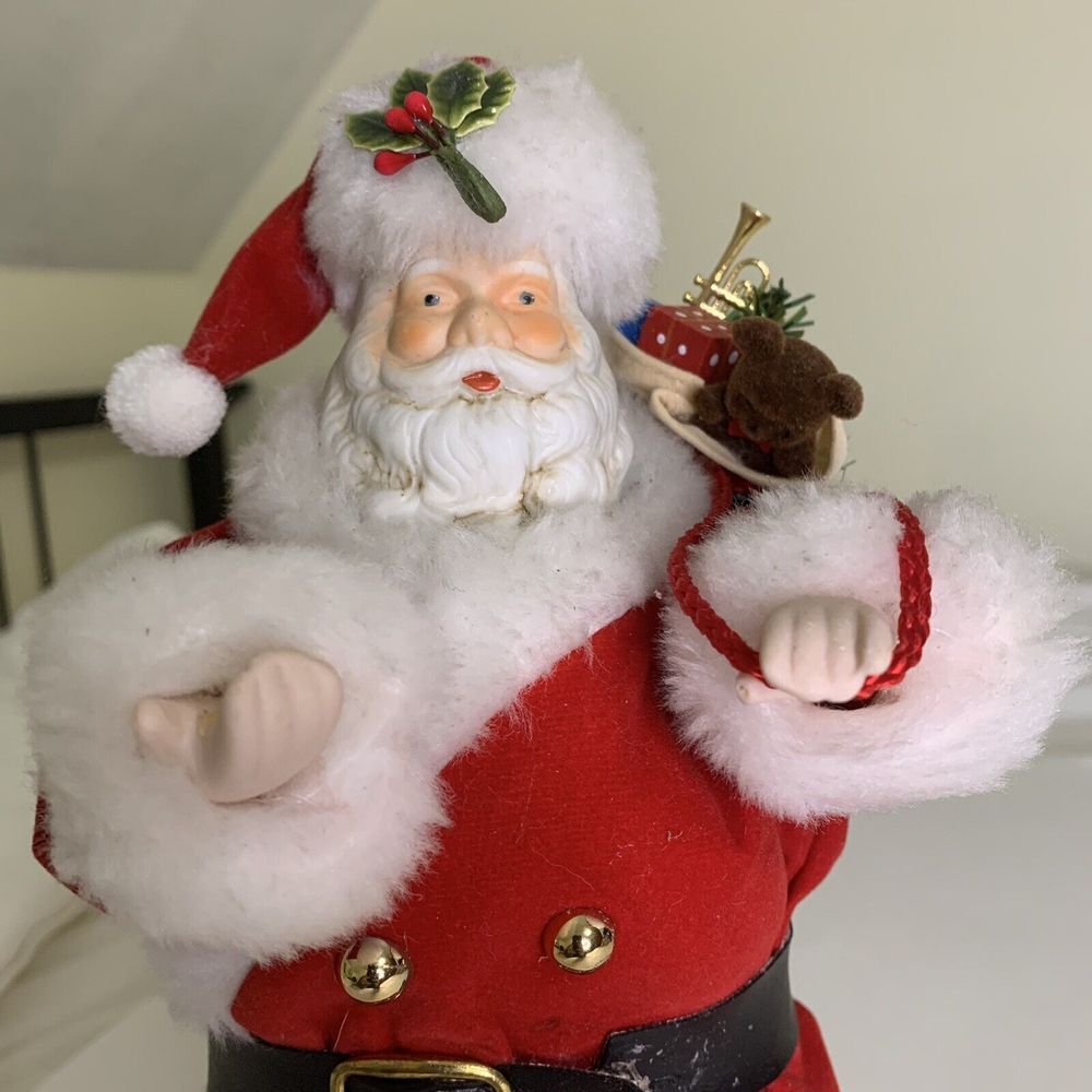 Santa Claus Vintage Christmas Tree Topper.  Porcelain Face &Hands. Original Box